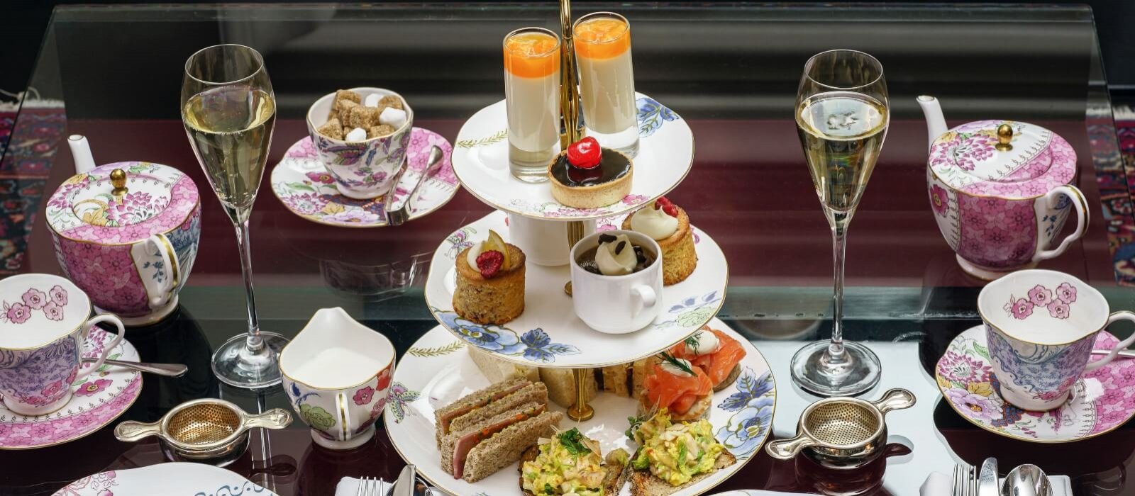 Afternoon tea  x www.talbothotelclonmel.ie